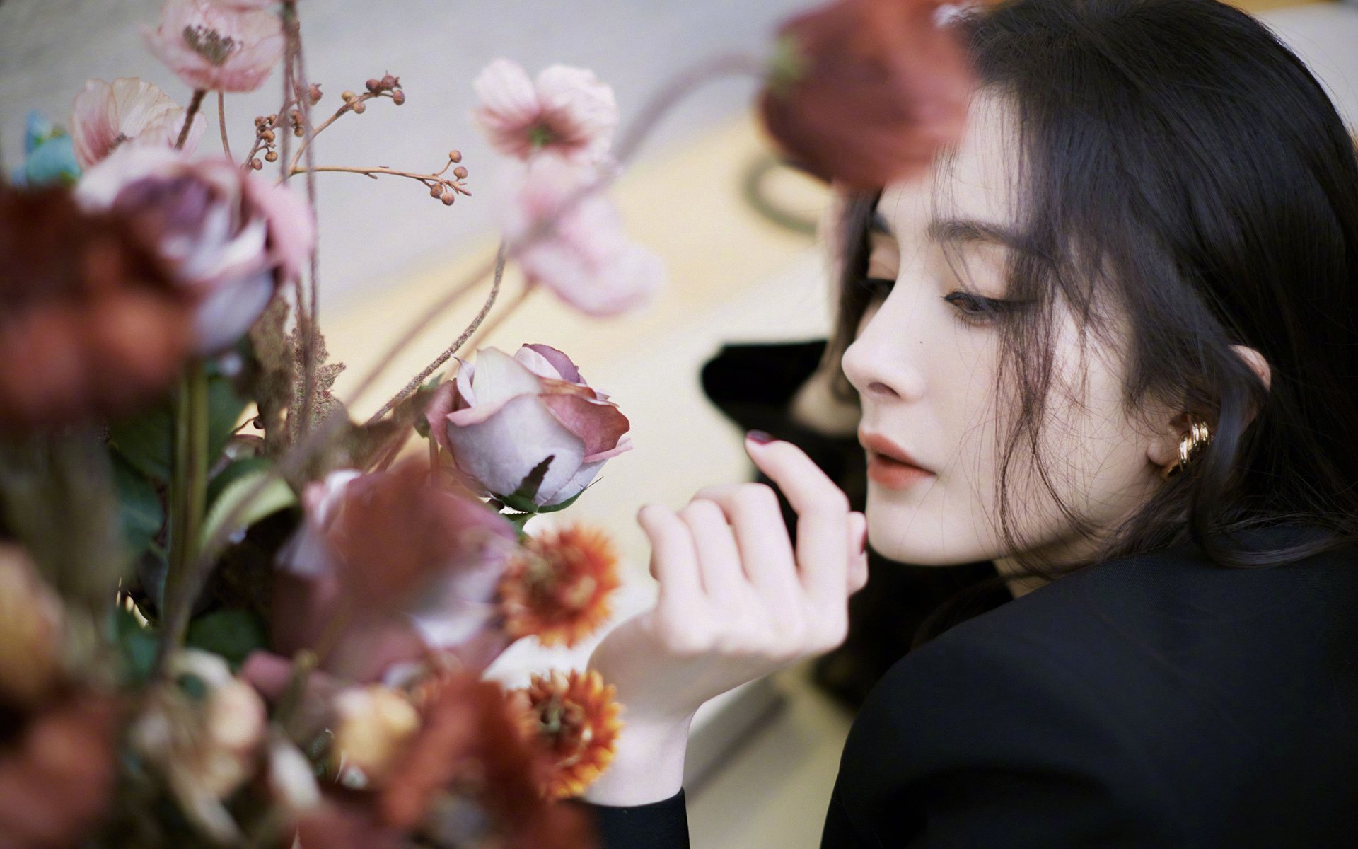 fb体育网页版-穿越火线 新晋选手崭露头角，穿越火线新出的女角色叫啥名